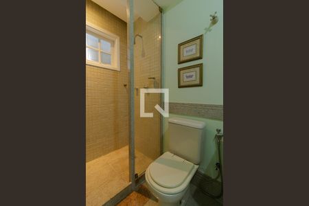 Casa de condomínio à venda com 440m², 4 quartos e 4 vagasBanheiro Quarto 2