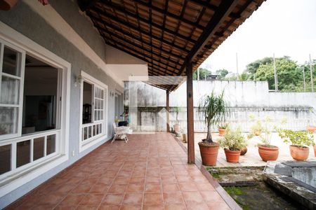 Casa de condomínio à venda com 440m², 4 quartos e 4 vagasÁrea Externa