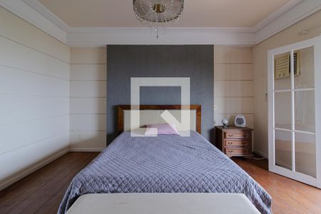 Casa de condomínio à venda com 440m², 4 quartos e 4 vagasQuarto 1