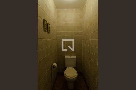 Casa de condomínio à venda com 440m², 4 quartos e 4 vagasBanheiro Hidromassagem