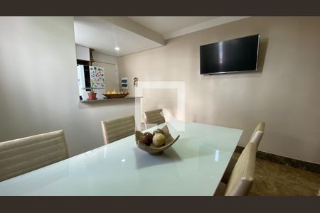 Sala 1 de apartamento à venda com 2 quartos, 95m² em Havaí, Belo Horizonte
