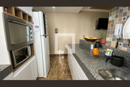 Cozinha de apartamento à venda com 2 quartos, 95m² em Havaí, Belo Horizonte