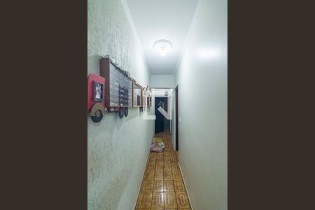 Corredor de casa à venda com 2 quartos, 278m² em Parque Marajoara, Santo André