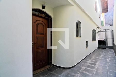 Casa para alugar com 238m², 3 quartos e 6 vagasÁrea externa