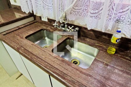 Casa para alugar com 238m², 3 quartos e 6 vagasCozinha