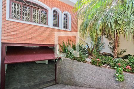 Casa para alugar com 238m², 3 quartos e 6 vagasÁrea externa