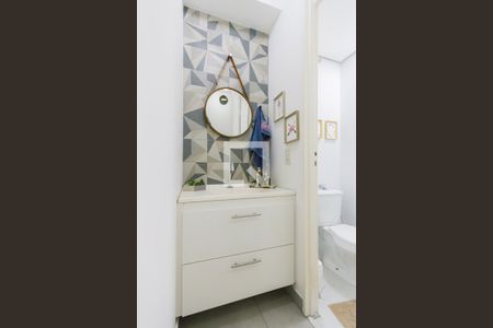 Apartamento para alugar com 52m², 2 quartos e 1 vaga Apartamento para alugar com 52m², 2 quartos e 1 vagaBanheiro