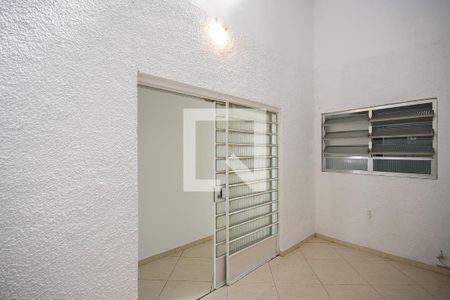 Escritório de casa para alugar com 2 quartos, 145m² em Jardim Monte Alegre, Taboão da Serra