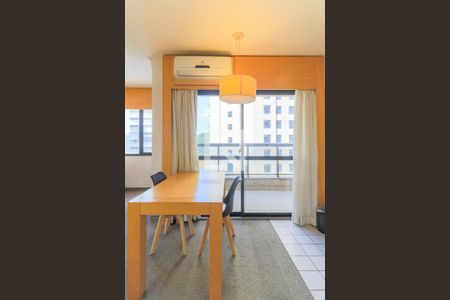 Sala de apartamento para alugar com 1 quarto, 44m² em Nova Piraju, São Paulo