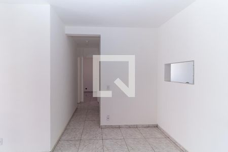 Apartamento à venda com 57m², 2 quartos e 1 vaga Apartamento à venda com 57m², 2 quartos e 1 vagaSala