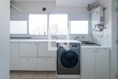 Apartamento à venda com 134m², 3 quartos e 3 vagasLavanderia