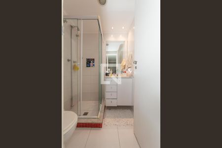 Apartamento à venda com 134m², 3 quartos e 3 vagasBanheiro Social