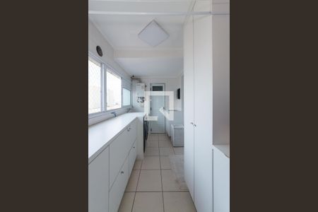 Apartamento à venda com 134m², 3 quartos e 3 vagasLavanderia