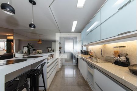 Apartamento à venda com 134m², 3 quartos e 3 vagasCozinha