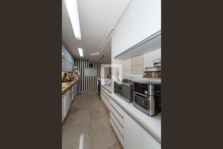 Apartamento à venda com 134m², 3 quartos e 3 vagasCozinha