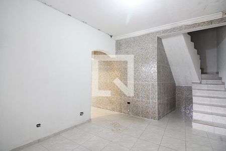 Sala de casa para alugar com 2 quartos, 180m² em Vila Mazzei, Santo André