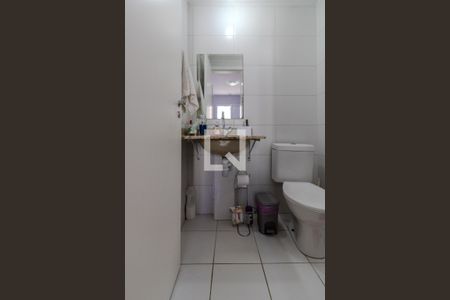 Apartamento à venda com 67m², 3 quartos e 1 vaga Apartamento à venda com 67m², 3 quartos e 1 vagaBanheiro da Suíte