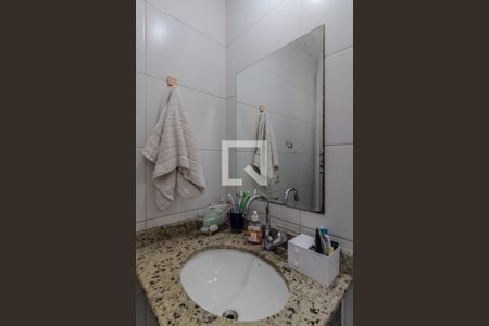 Apartamento à venda com 67m², 3 quartos e 1 vaga Apartamento à venda com 67m², 3 quartos e 1 vagaBanheiro da Suíte