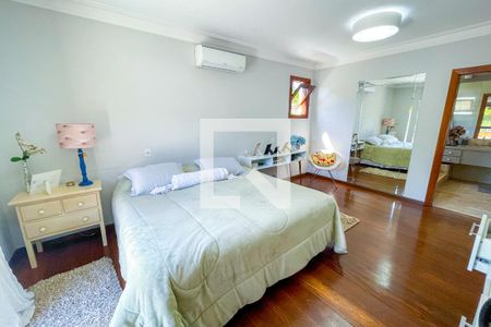 Casa à venda com 620m², 4 quartos e 6 vagas Casa à venda com 620m², 4 quartos e 6 vagasSuíte principal