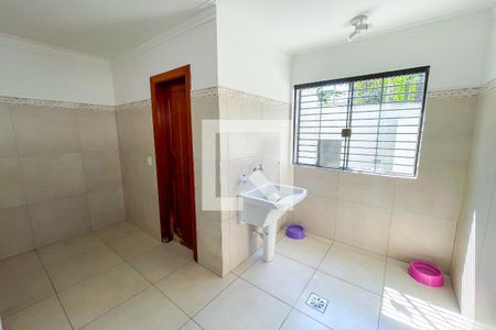 Casa à venda com 620m², 4 quartos e 6 vagas Casa à venda com 620m², 4 quartos e 6 vagasLavanderia