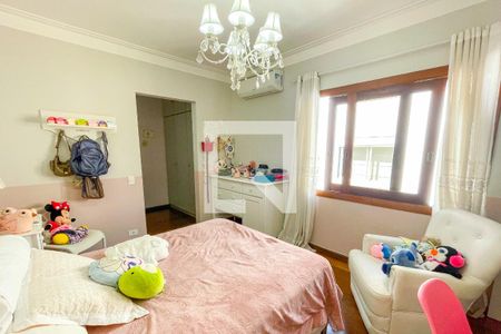 Casa à venda com 620m², 4 quartos e 6 vagas Casa à venda com 620m², 4 quartos e 6 vagasSuíte 3