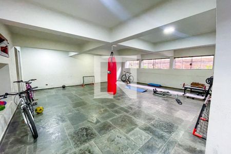 Casa à venda com 620m², 4 quartos e 6 vagas Casa à venda com 620m², 4 quartos e 6 vagasAcademia