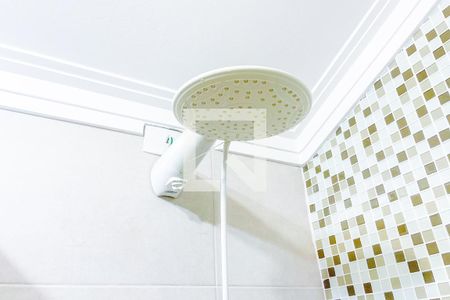 Casa à venda com 620m², 4 quartos e 6 vagas Casa à venda com 620m², 4 quartos e 6 vagasChuveiro