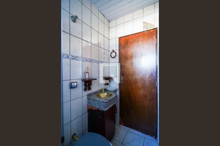 Banheiro da Suíte de casa para alugar com 2 quartos, 80m² em Vila Santa Rita, Votorantim