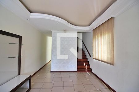 Sala  de casa de condomínio para alugar com 2 quartos, 165m² em Taboão, São Bernardo do Campo