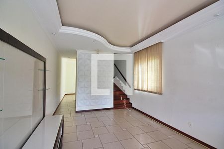 Sala  de casa de condomínio à venda com 2 quartos, 165m² em Taboão, São Bernardo do Campo