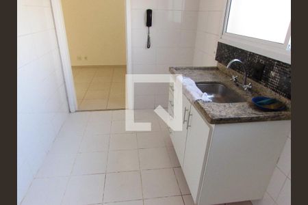 Cozinha de apartamento para alugar com 2 quartos, 72m² em Paraisópolis, São Paulo