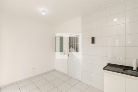 Sala/Cozinha de apartamento para alugar com 2 quartos, 38m² em Vila das Belezas, São Paulo