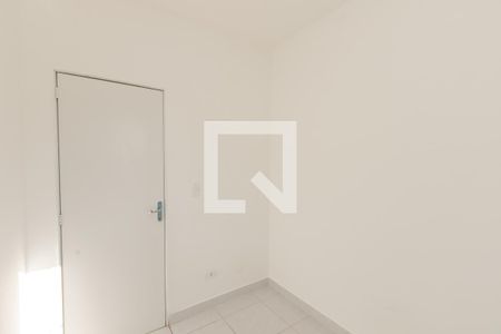 Quarto 2 de apartamento para alugar com 2 quartos, 38m² em Vila das Belezas, São Paulo