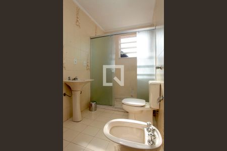 Casa para alugar com 224m², 3 quartos e 3 vagasBanheiro 2