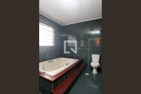 Casa para alugar com 224m², 3 quartos e 3 vagasBanheiro Quarto 1 Suíte