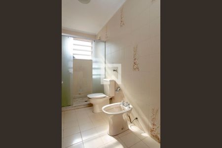 Casa para alugar com 224m², 3 quartos e 3 vagasBanheiro 2