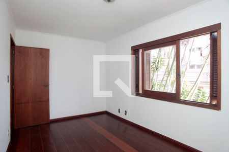 Casa para alugar com 224m², 3 quartos e 3 vagasQuarto 3