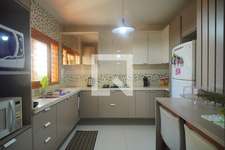 Casa à venda com 266m², 3 quartos e 3 vagas Casa à venda com 266m², 3 quartos e 3 vagasCozinha