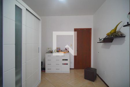 Casa à venda com 266m², 3 quartos e 3 vagas Casa à venda com 266m², 3 quartos e 3 vagasQuarto 1