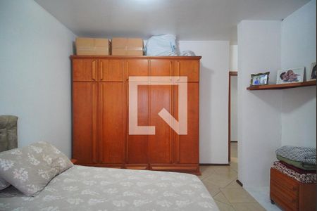 Casa à venda com 266m², 3 quartos e 3 vagas Casa à venda com 266m², 3 quartos e 3 vagasSuíte