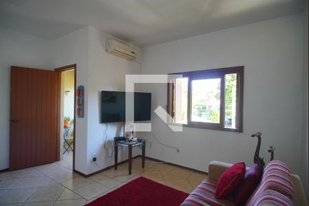 Casa à venda com 266m², 3 quartos e 3 vagas Casa à venda com 266m², 3 quartos e 3 vagasSala 1