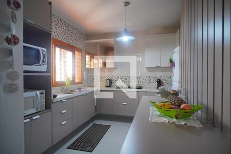 Casa à venda com 266m², 3 quartos e 3 vagas Casa à venda com 266m², 3 quartos e 3 vagasCozinha