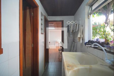 Casa à venda com 266m², 3 quartos e 3 vagas Casa à venda com 266m², 3 quartos e 3 vagasÁrea de Serviço