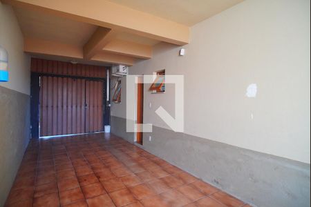 Casa à venda com 266m², 3 quartos e 3 vagas Casa à venda com 266m², 3 quartos e 3 vagasGaragem