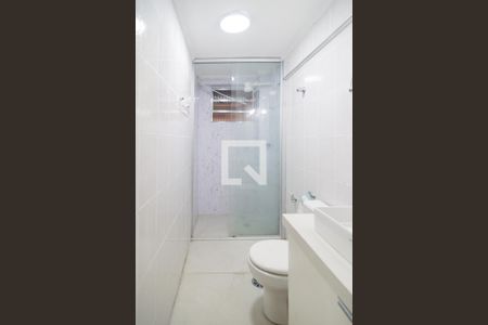 Banheiro  de apartamento para alugar com 1 quarto, 32m² em Bela Vista, São Paulo