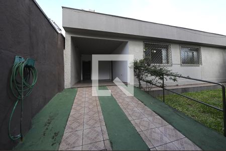 Casa para alugar com 3 quartos, 420m² em Setor Aeroporto, Goiânia