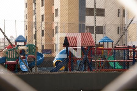 Apartamento para alugar com 70m², 2 quartos e sem vagaÁrea comum - Playground