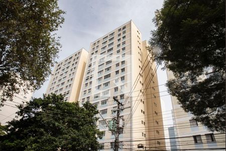 Apartamento para alugar com 70m², 2 quartos e sem vagaFachada
