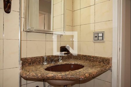 Apartamento para alugar com 70m², 2 quartos e sem vagaBanheiro