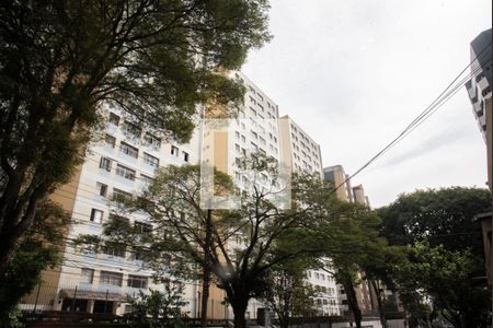 Apartamento para alugar com 70m², 2 quartos e sem vagaFachada